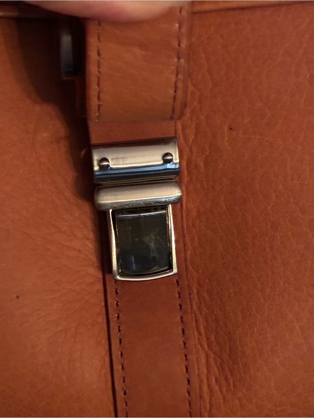 Kenneth Cole Reaction genuine leather